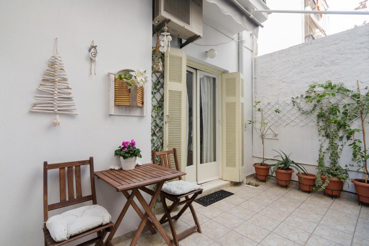 Classic And Modern Apartment In أثينا المظهر الخارجي الصورة