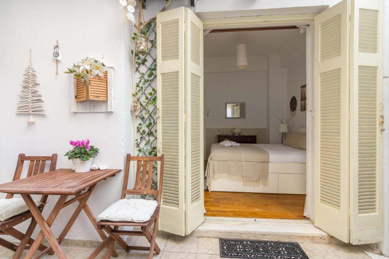 Classic And Modern Apartment In أثينا المظهر الخارجي الصورة